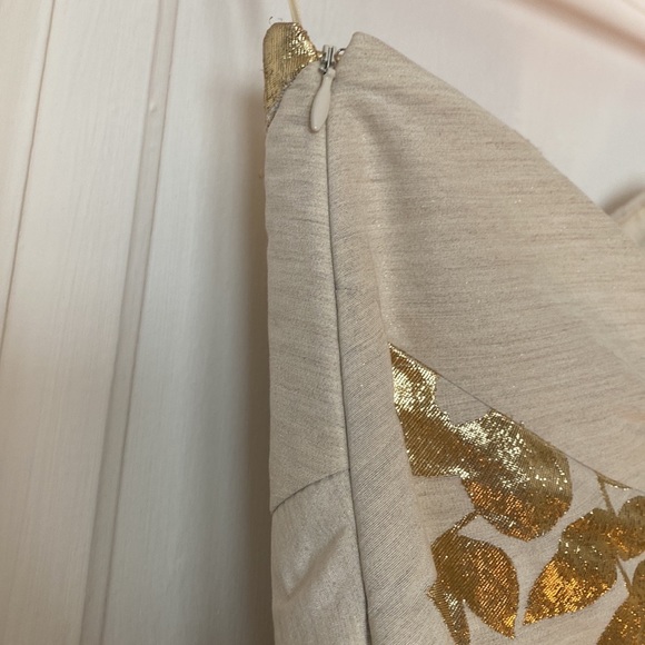 Flirty Tibi strapless dress in nude canvas with gold thread - Picture 5 of 6